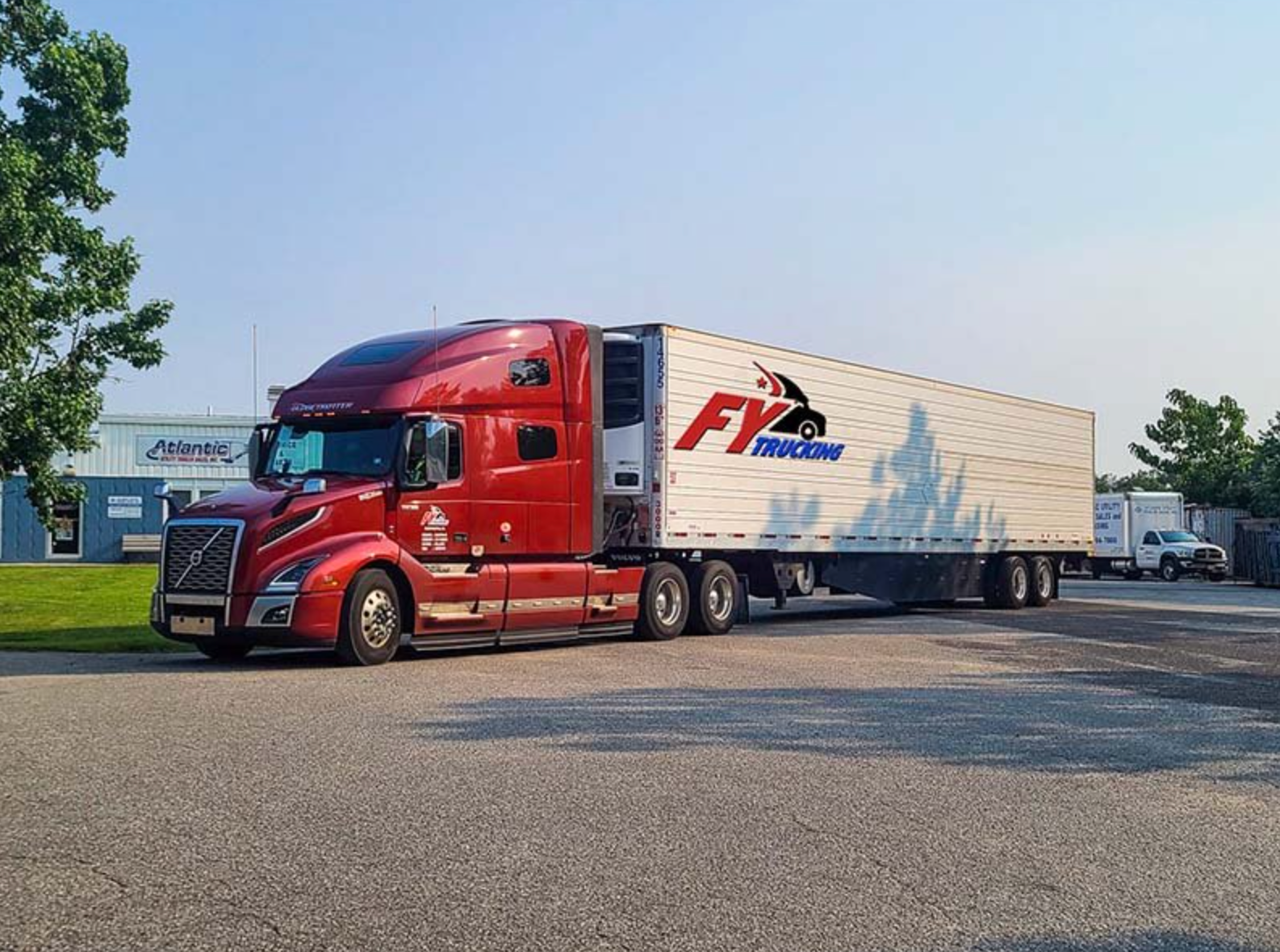 FY reefer truck
